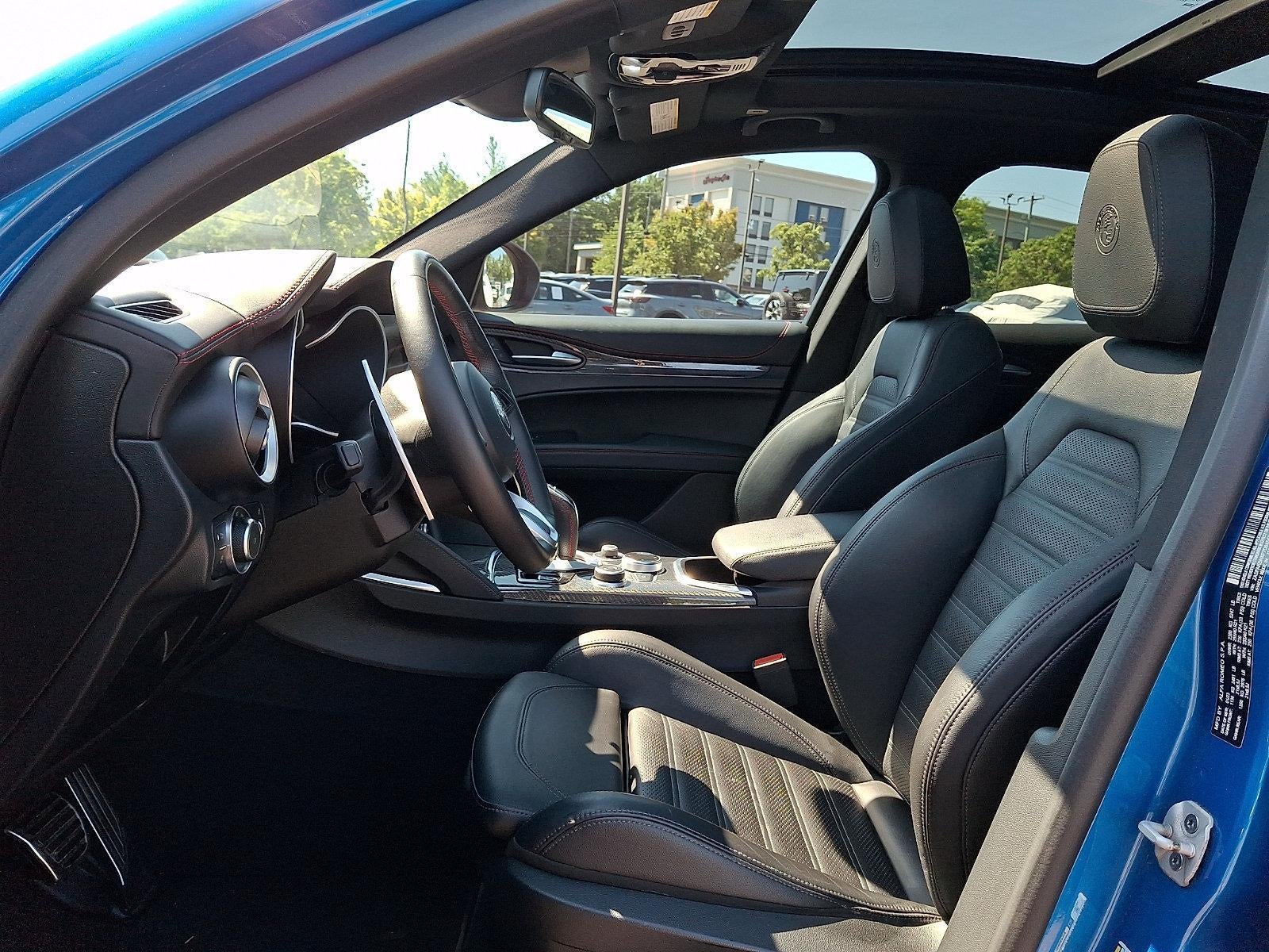2023 Alfa Romeo Stelvio Estrema AWD