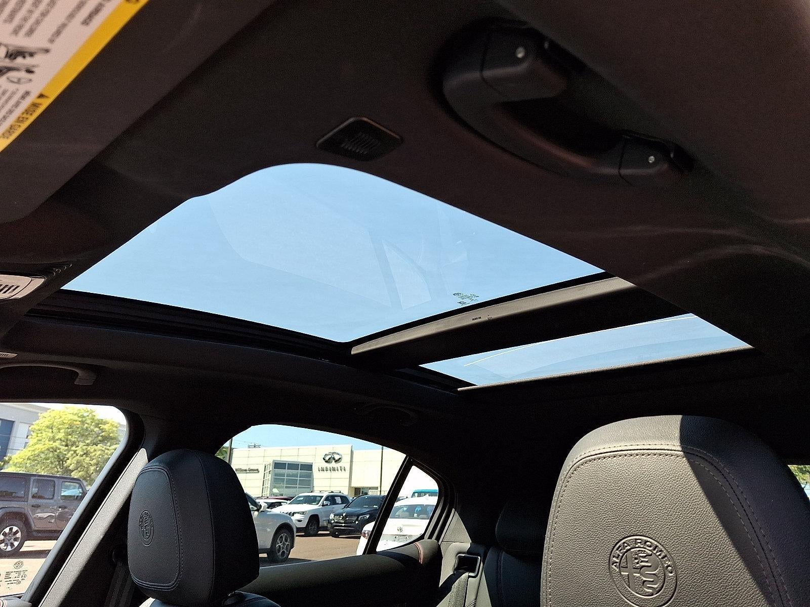 2023 Alfa Romeo Stelvio Estrema AWD