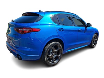 2023 Alfa Romeo Stelvio Estrema AWD