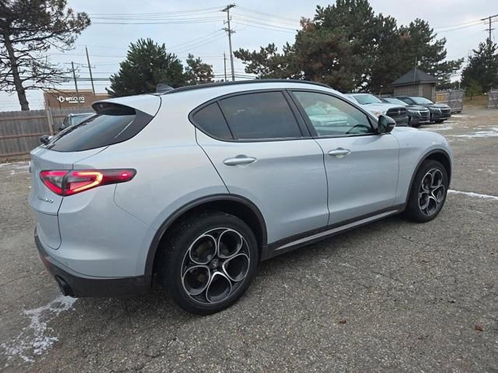 2024 Alfa Romeo Stelvio Ti AWD