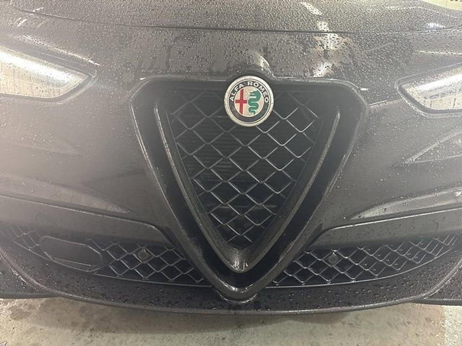 2023 Alfa Romeo Stelvio Quadrifoglio AWD