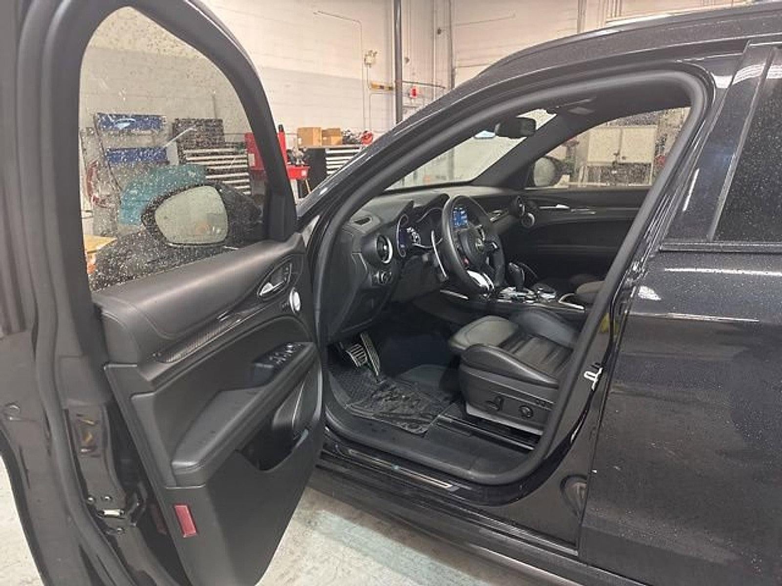 2023 Alfa Romeo Stelvio Quadrifoglio AWD