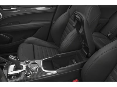 2023 Alfa Romeo Stelvio Quadrifoglio AWD
