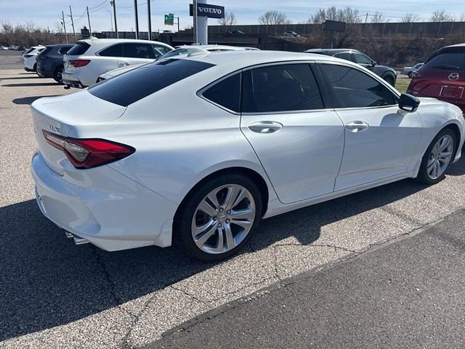 2022 Acura TLX FWD w/Technology Package