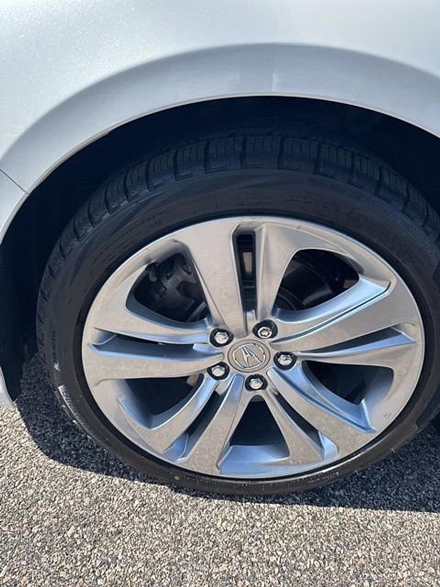 2022 Acura TLX FWD w/Technology Package