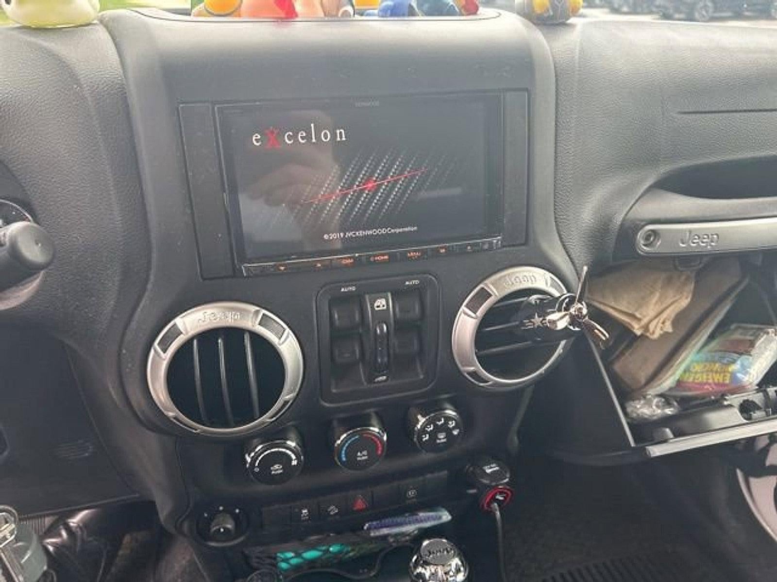 2018 Jeep Wrangler JK Unlimited Sahara 4x4