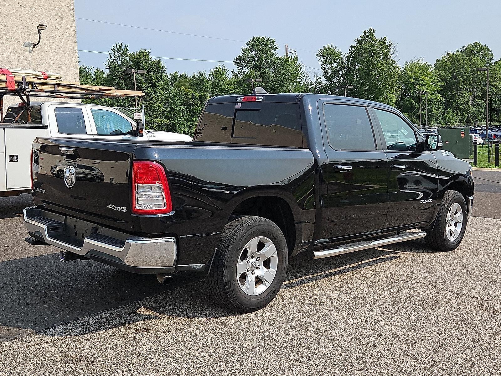 2020 RAM 1500 Big Horn 4x4 Crew Cab 5'7" Box