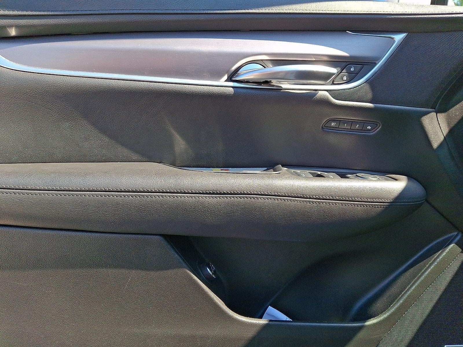 2017 Cadillac XT5 AWD 4dr Luxury