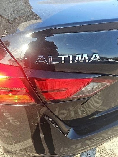 2020 Nissan Altima 2.5 SV Sedan