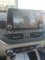 2020 Nissan Altima 2.5 SV Sedan