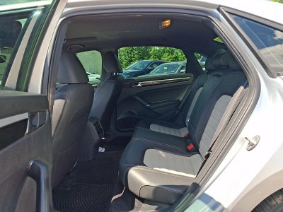 2018 Volkswagen Passat V6 GT DSG
