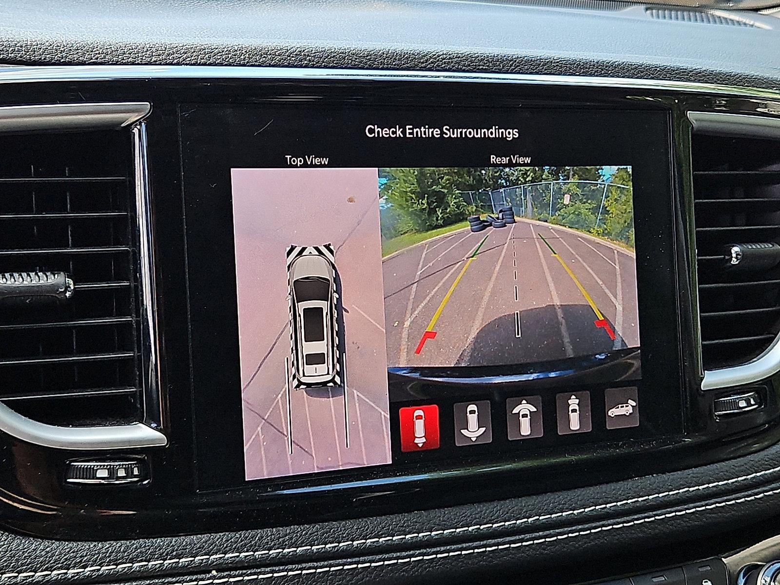2022 Chrysler Pacifica Limited AWD