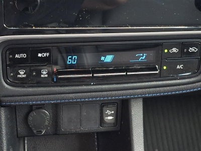 2018 Toyota Corolla SE CVT (Natl)