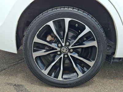 2018 Toyota Corolla SE CVT (Natl)