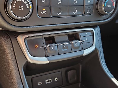 2023 GMC Terrain FWD 4dr SLE