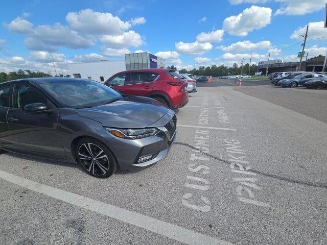 2023 Nissan Sentra SR CVT