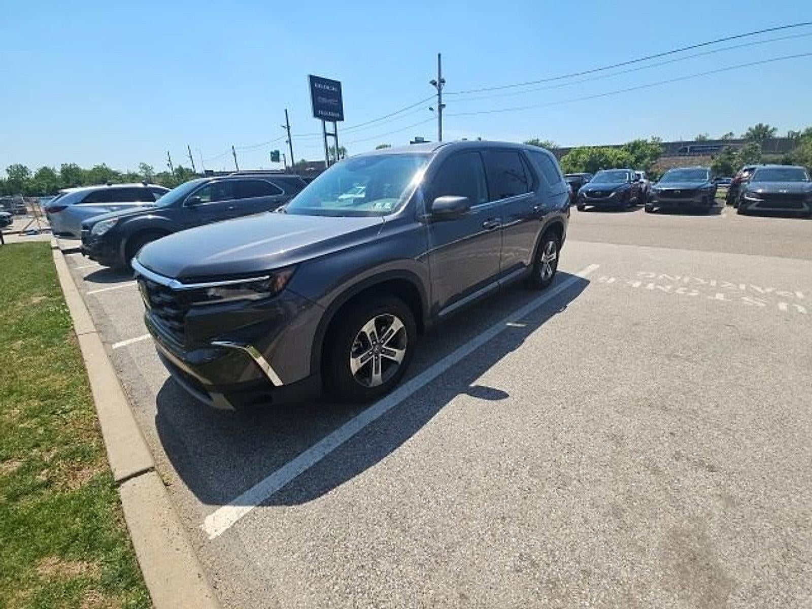 2024 Honda Pilot EX-L 8 Passenger AWD