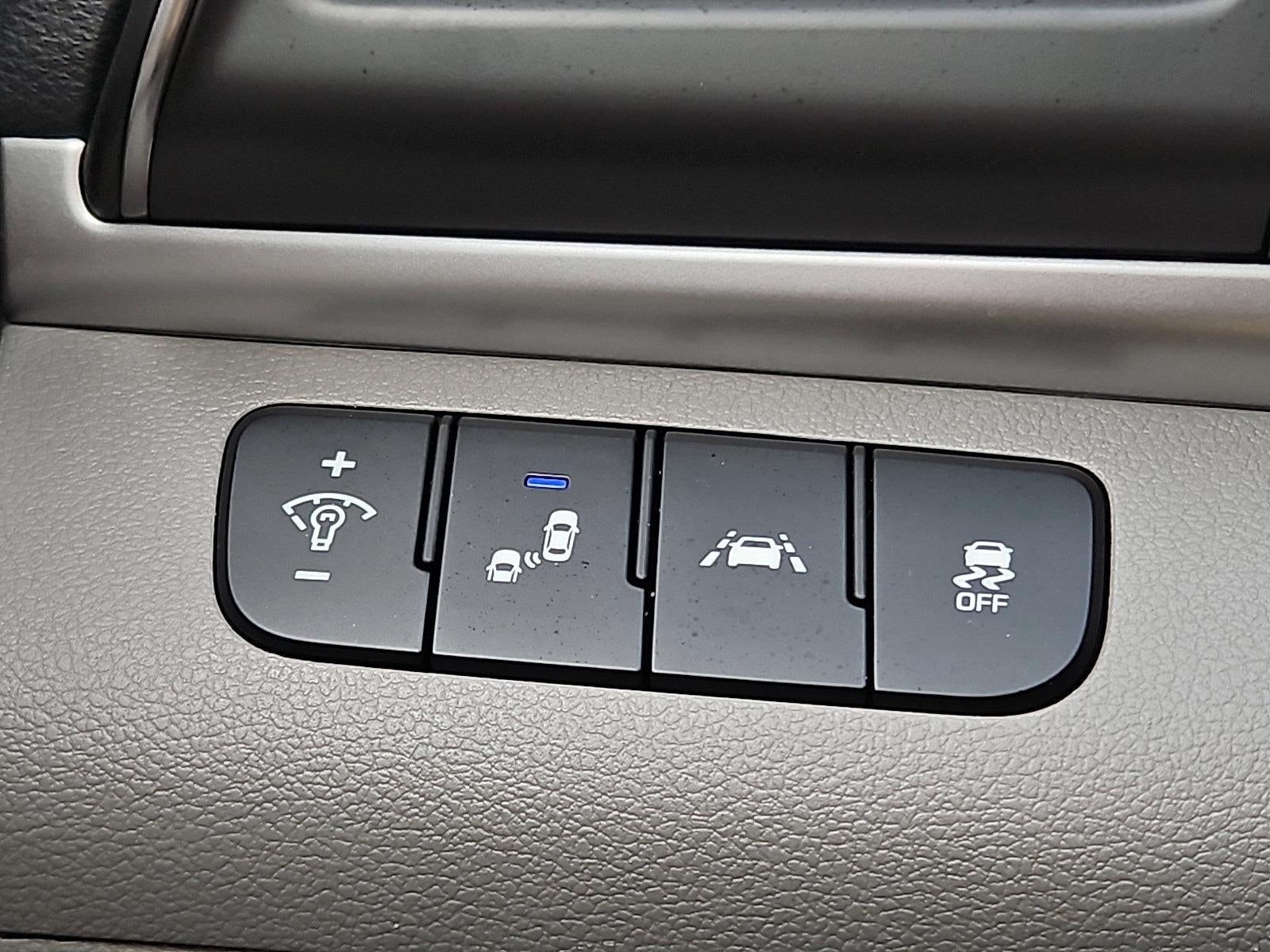 2020 Hyundai ELANTRA Limited IVT