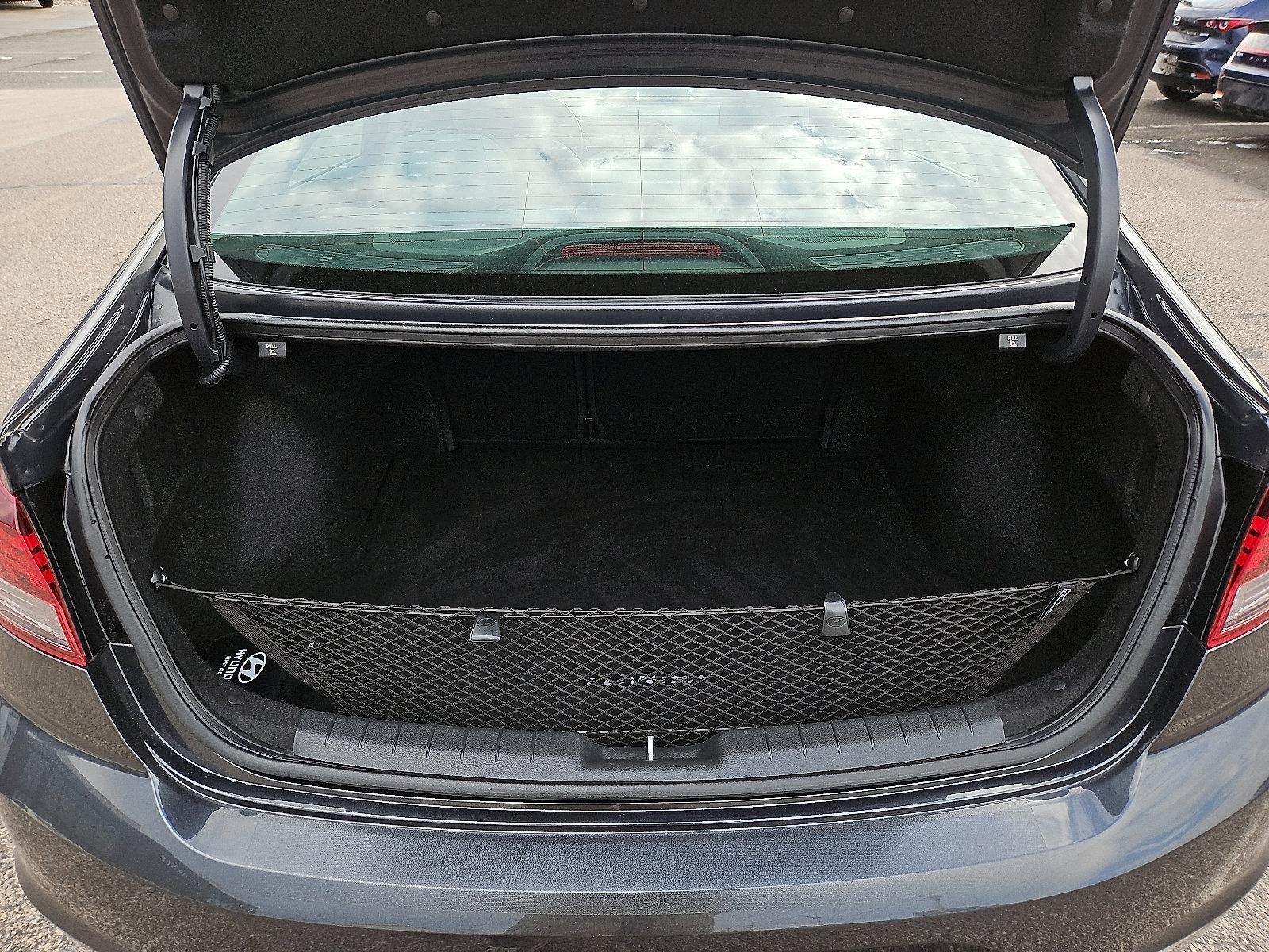 2020 Hyundai ELANTRA Limited IVT