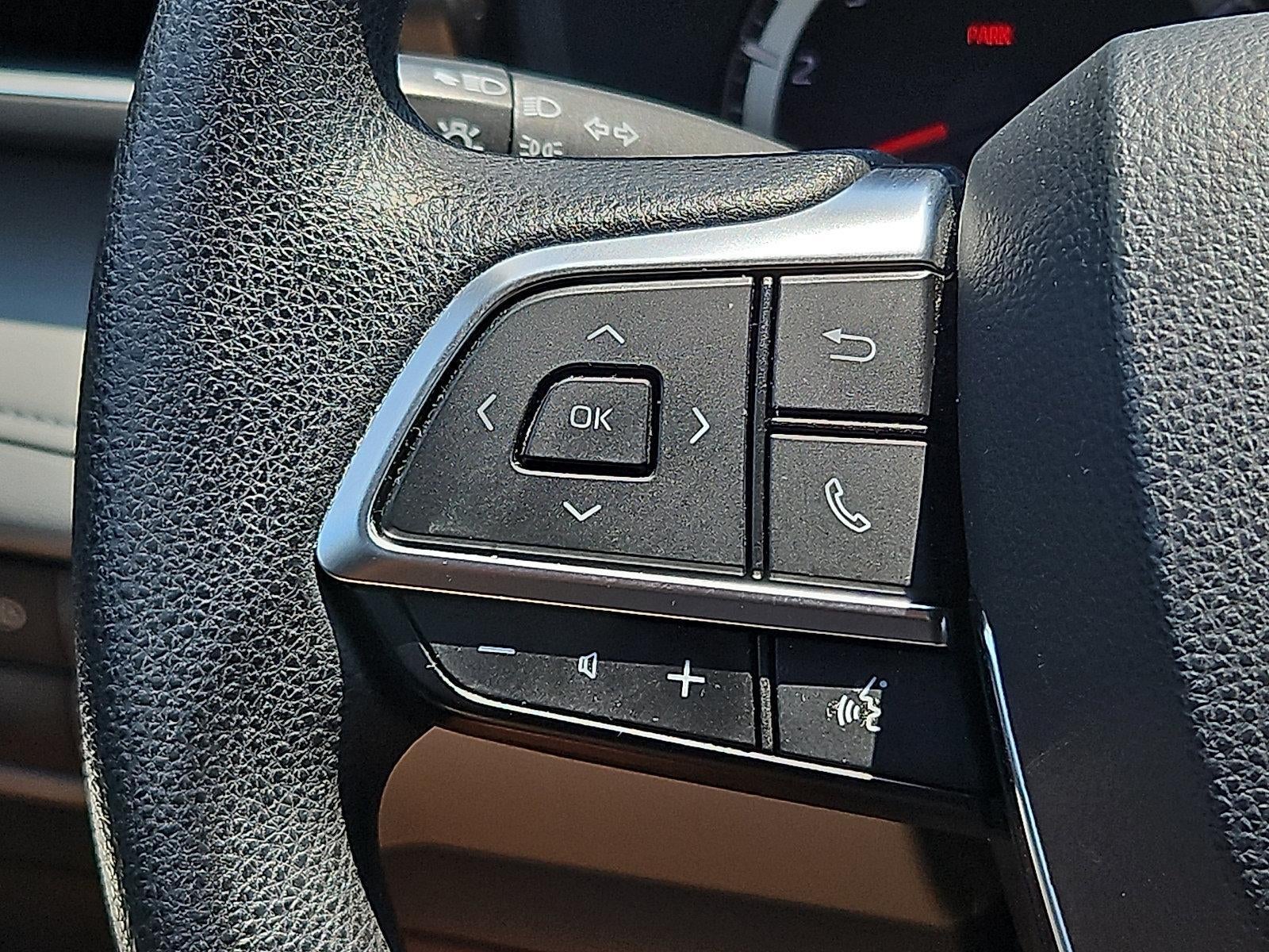 2020 Toyota Highlander L AWD (Natl)