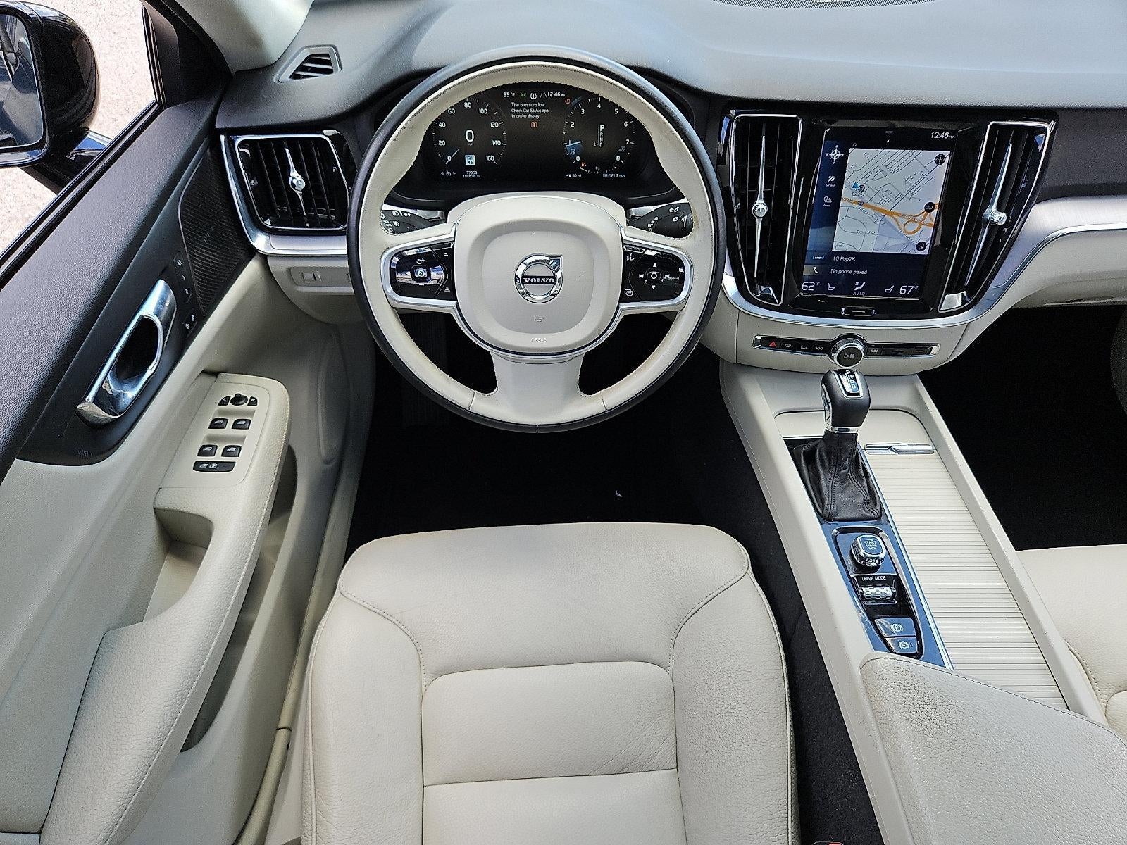 2020 Volvo S60 T6 AWD Momentum