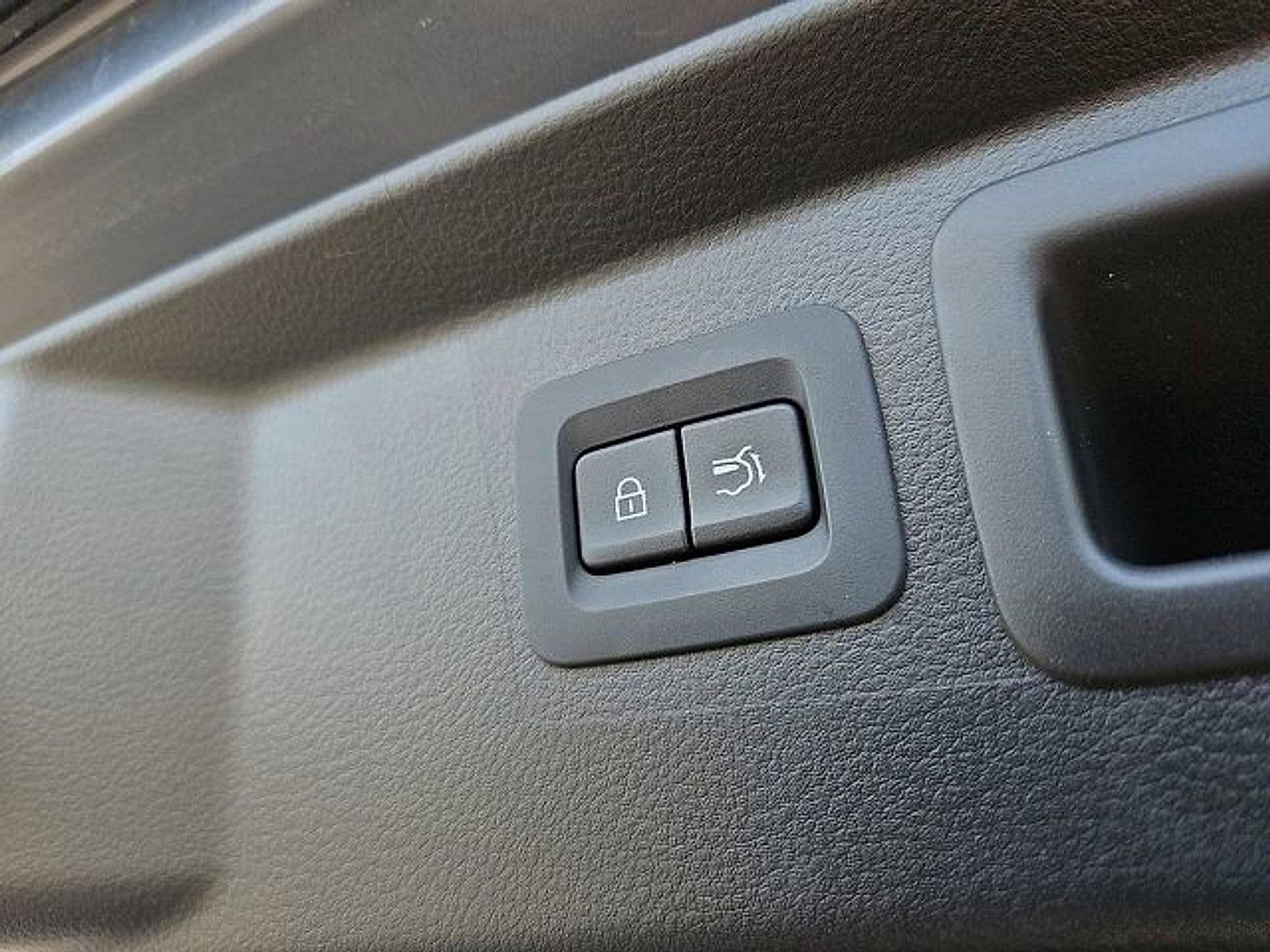 2024 Mazda Mazda CX-50 2.5 S Preferred Package AWD