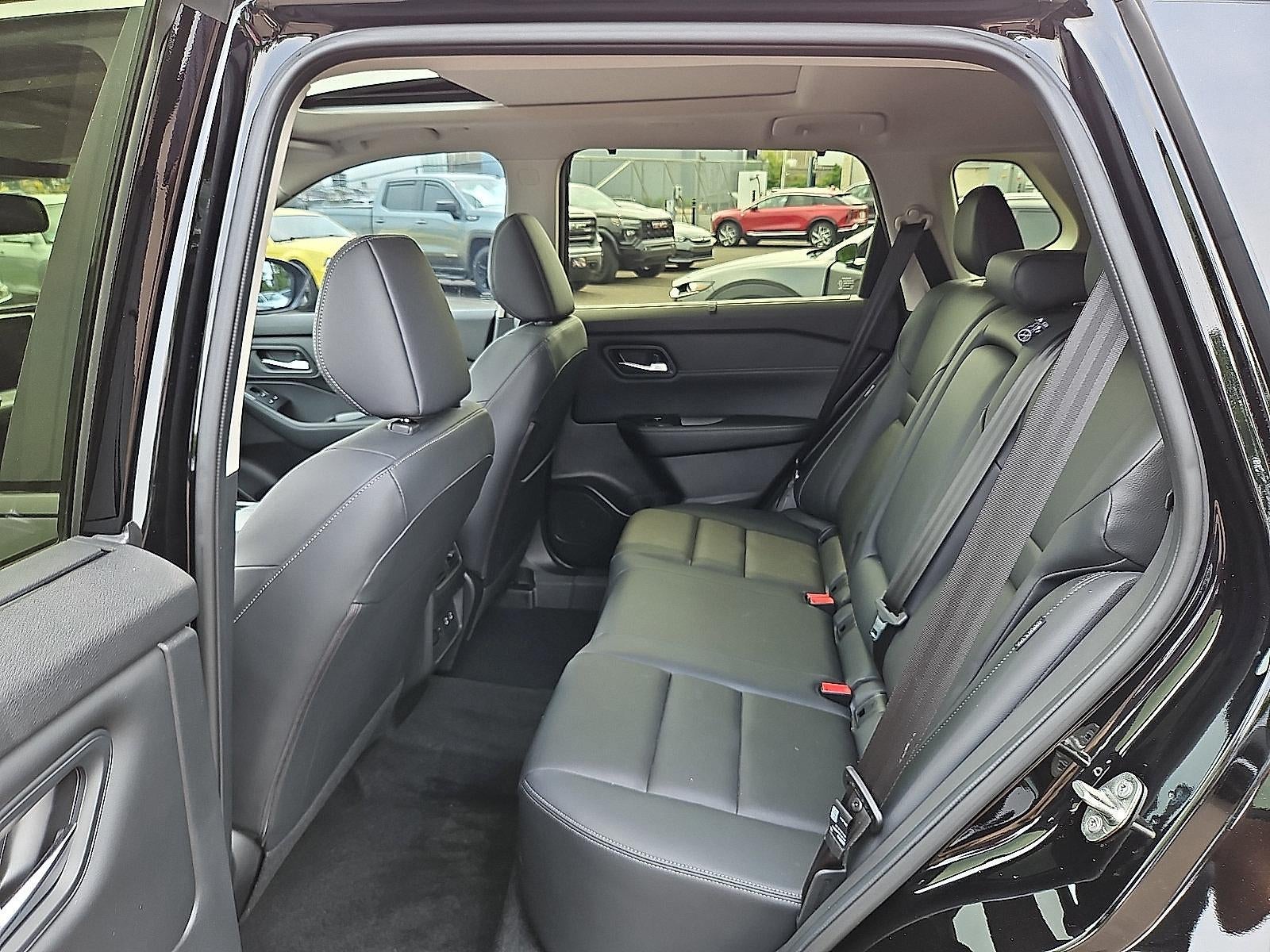 2025 Nissan Rogue AWD SL