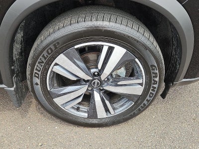 2025 Nissan Rogue AWD SL