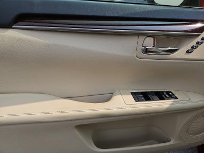 2013 Lexus ES 350 4dr Sdn