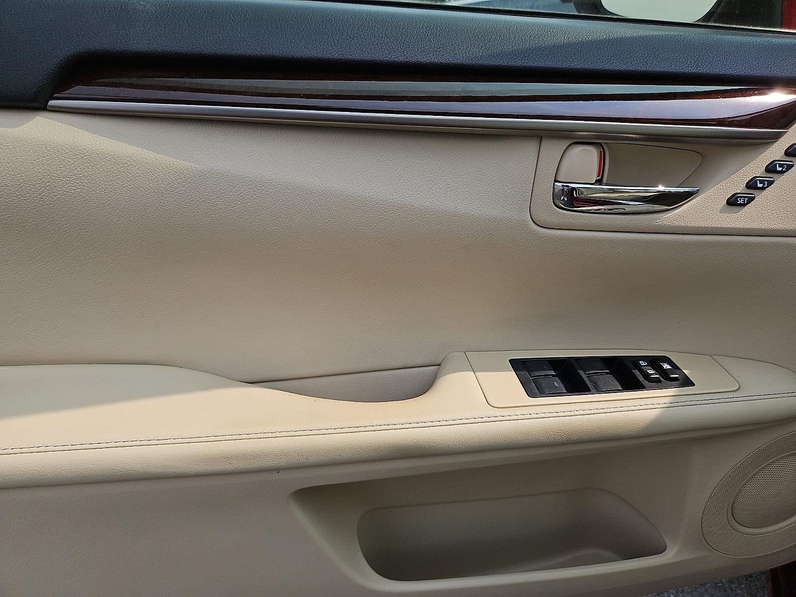 2013 Lexus ES 350 4dr Sdn