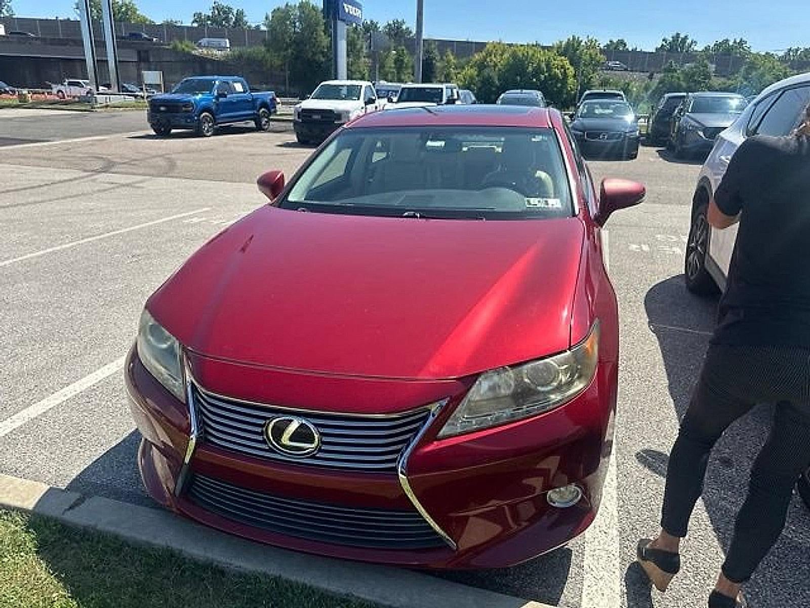 2013 Lexus ES 350 4dr Sdn