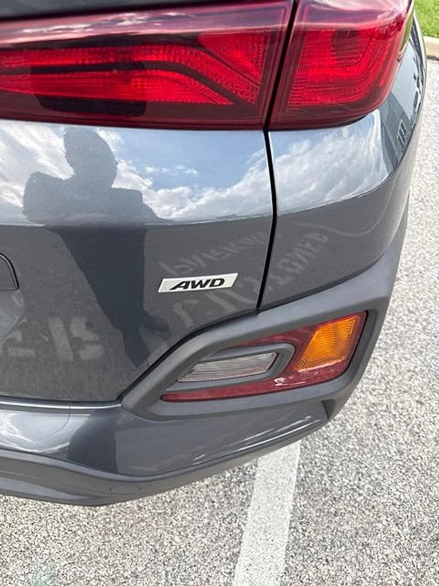 2021 Hyundai KONA SEL Auto AWD