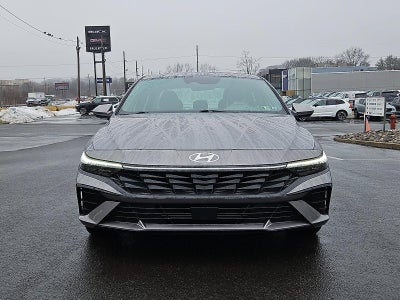 2024 Hyundai ELANTRA SEL IVT