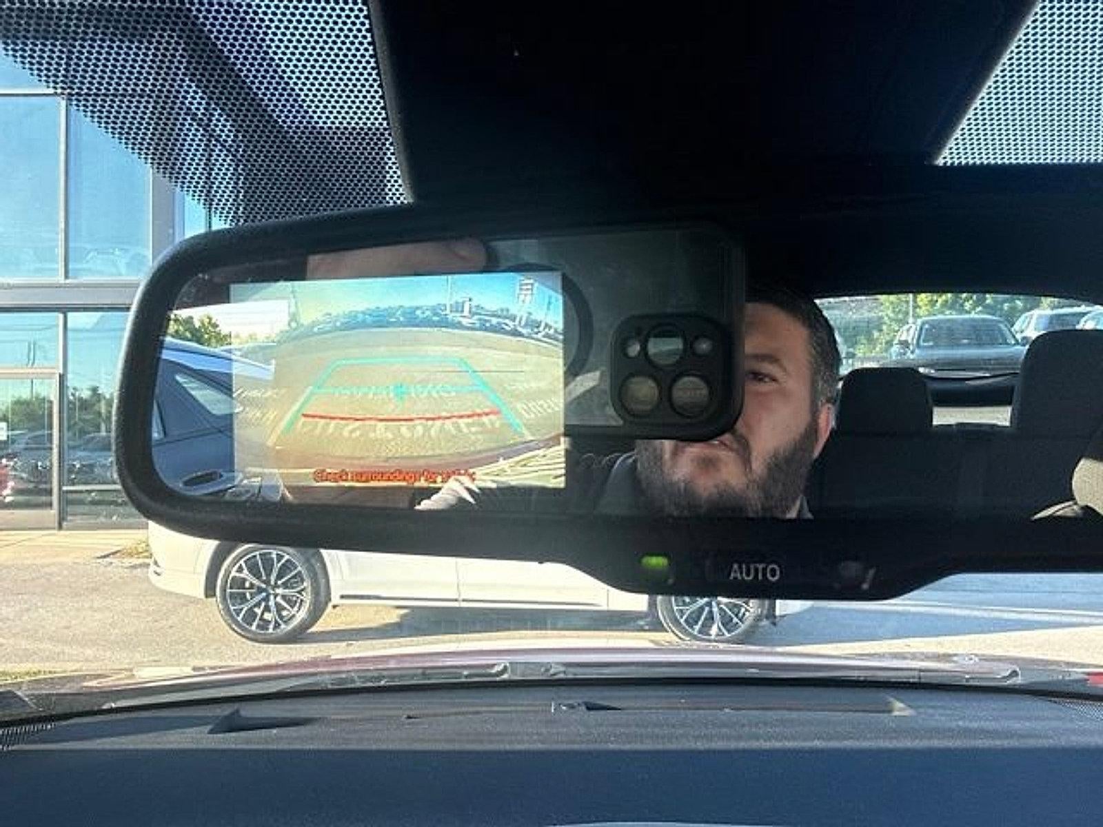 2018 Toyota C-HR XLE FWD (Natl)