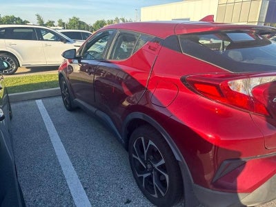 2018 Toyota C-HR XLE FWD (Natl)