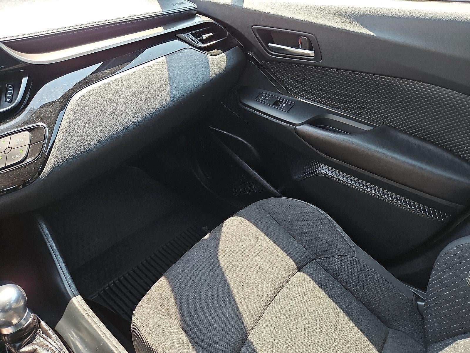 2018 Toyota C-HR XLE FWD (Natl)