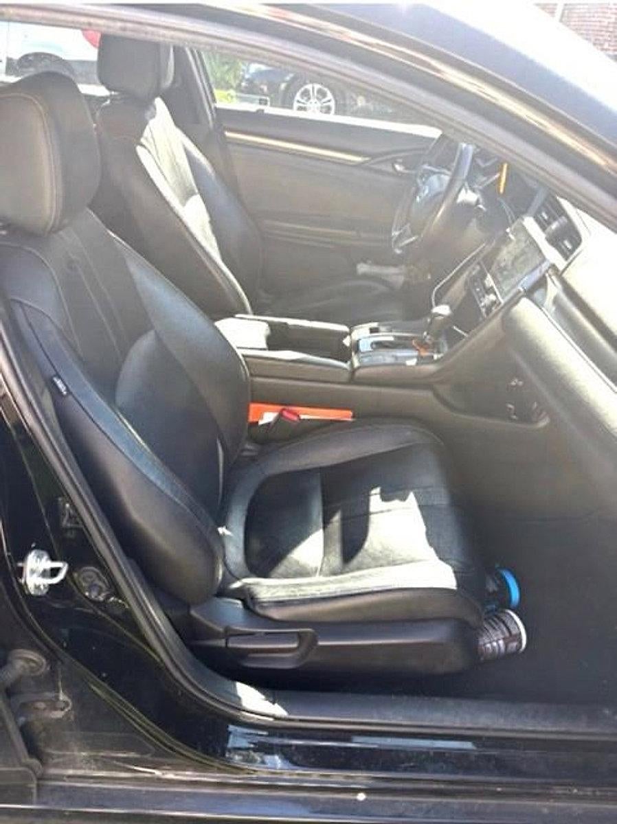 2018 Honda Civic Hatchback EX-L Navi CVT