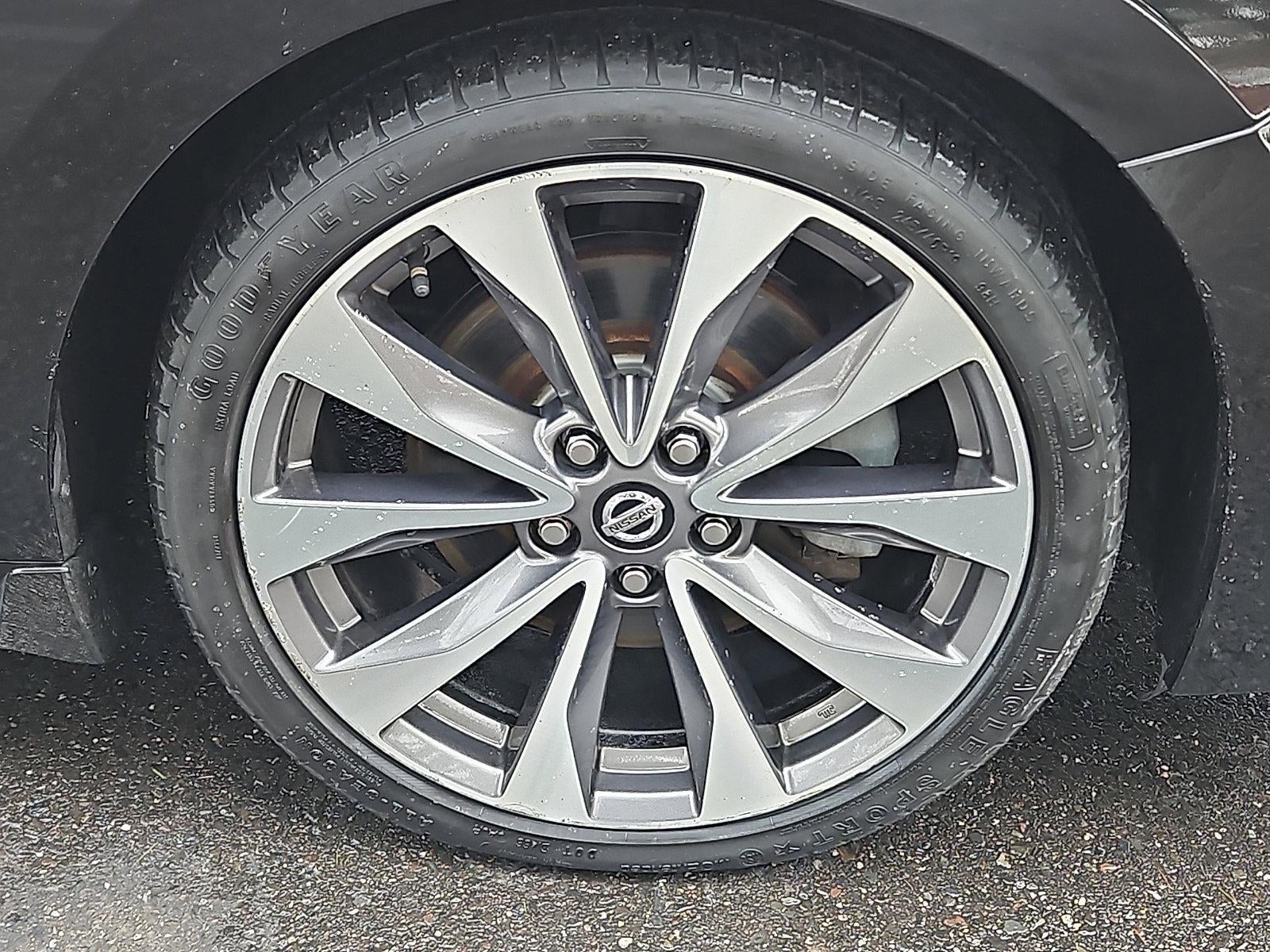 2020 Nissan Maxima Platinum