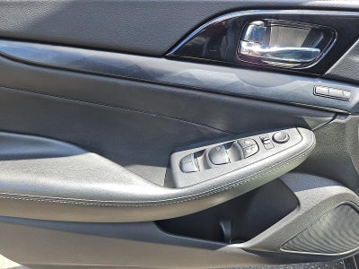2023 Nissan Maxima Platinum