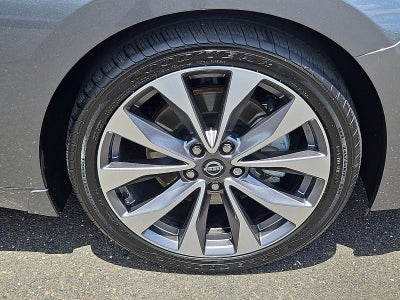 2023 Nissan Maxima Platinum