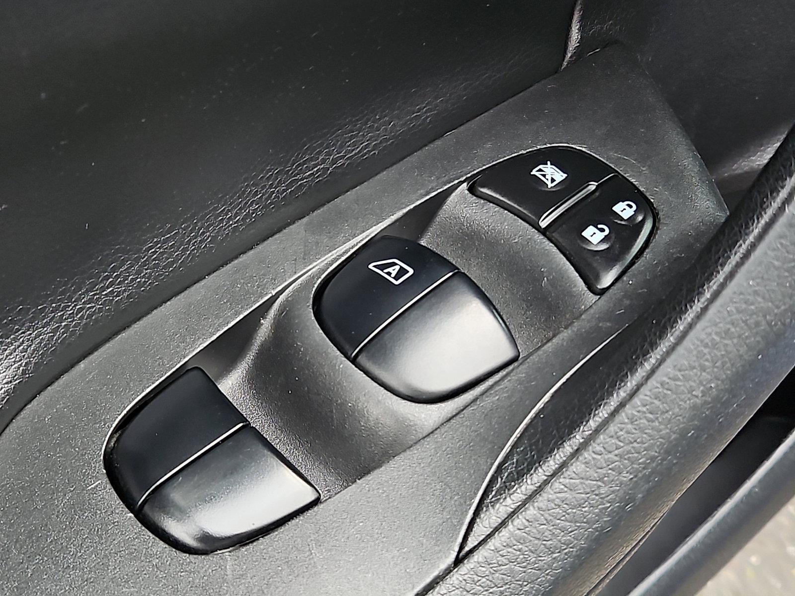 2016 Nissan Altima 4dr Sdn I4 2.5 SR