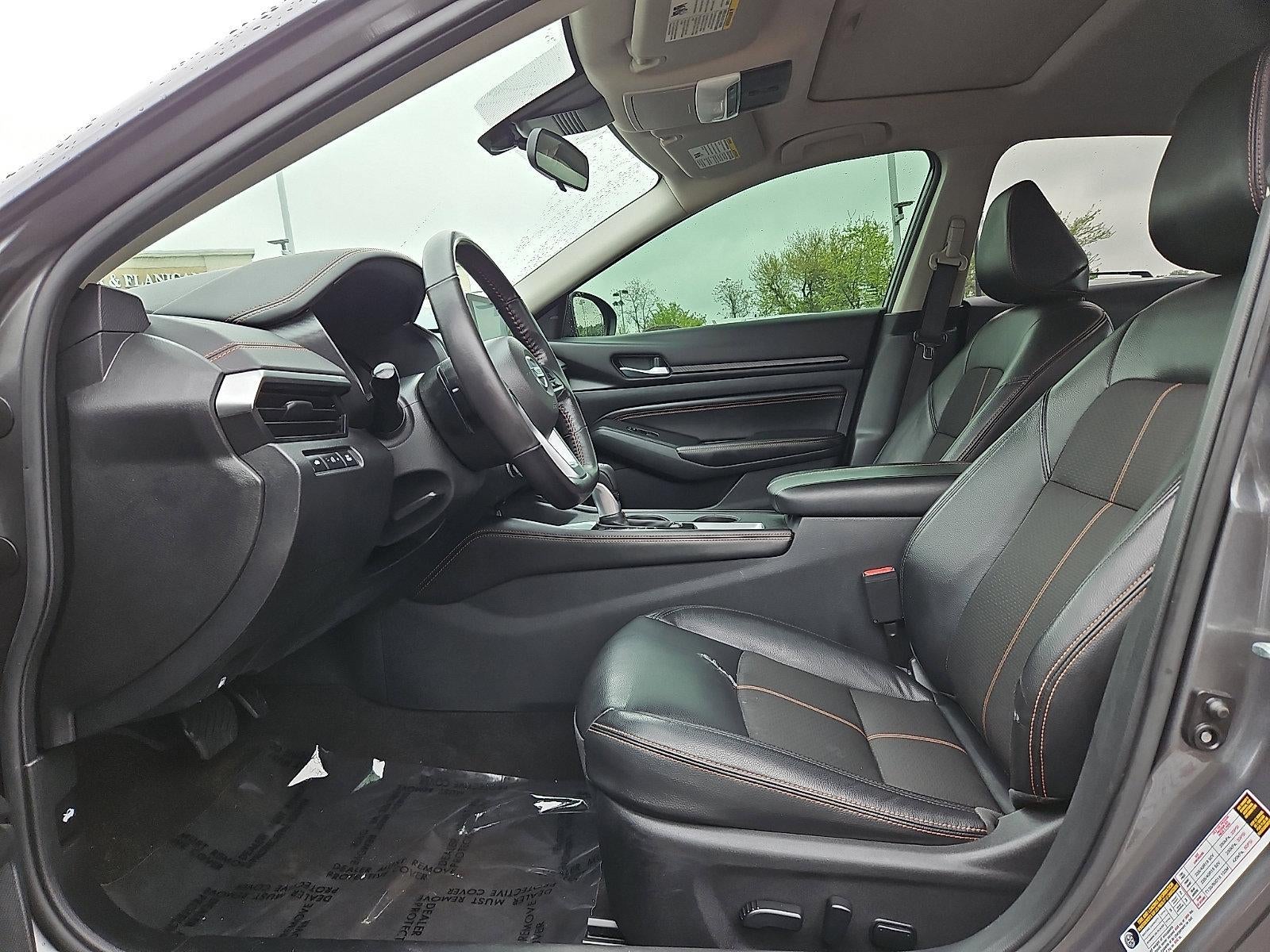 2022 Nissan Altima SR