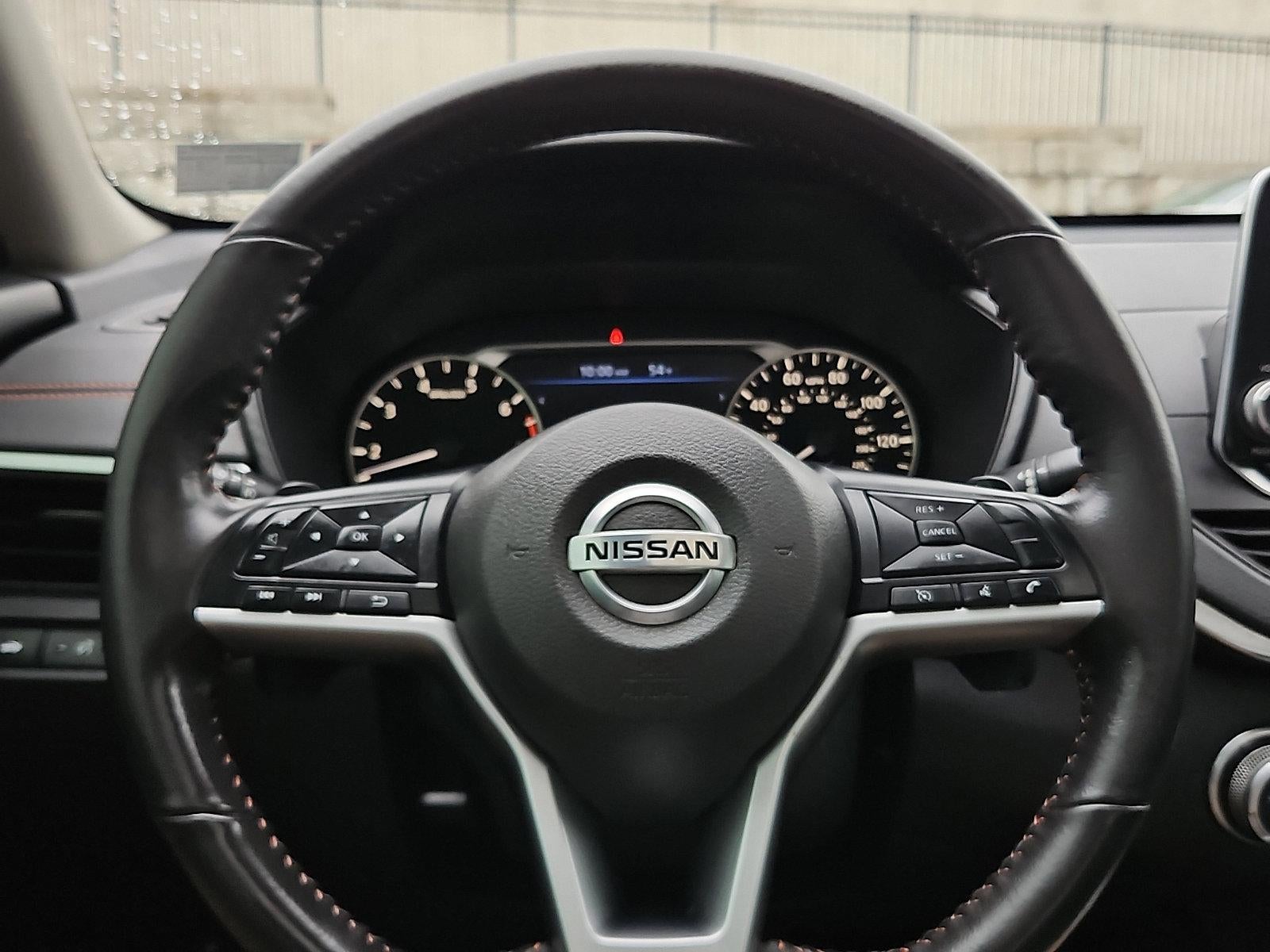 2022 Nissan Altima SR