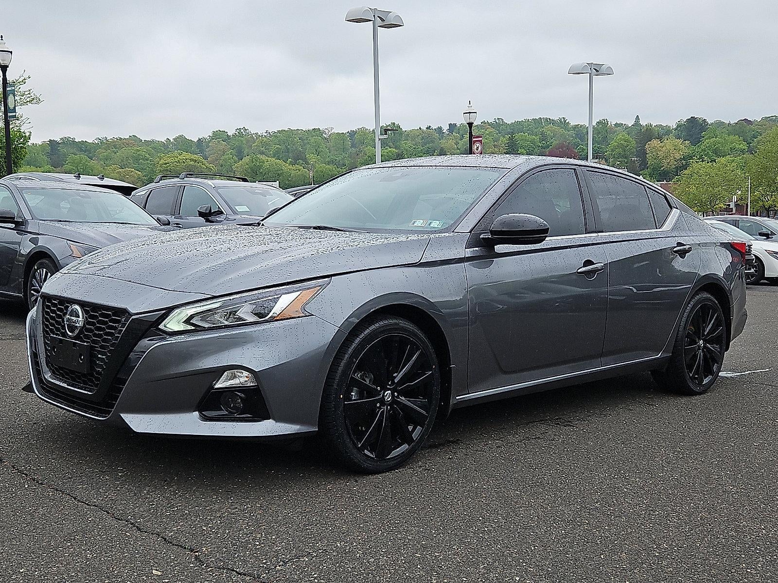 2022 Nissan Altima SR