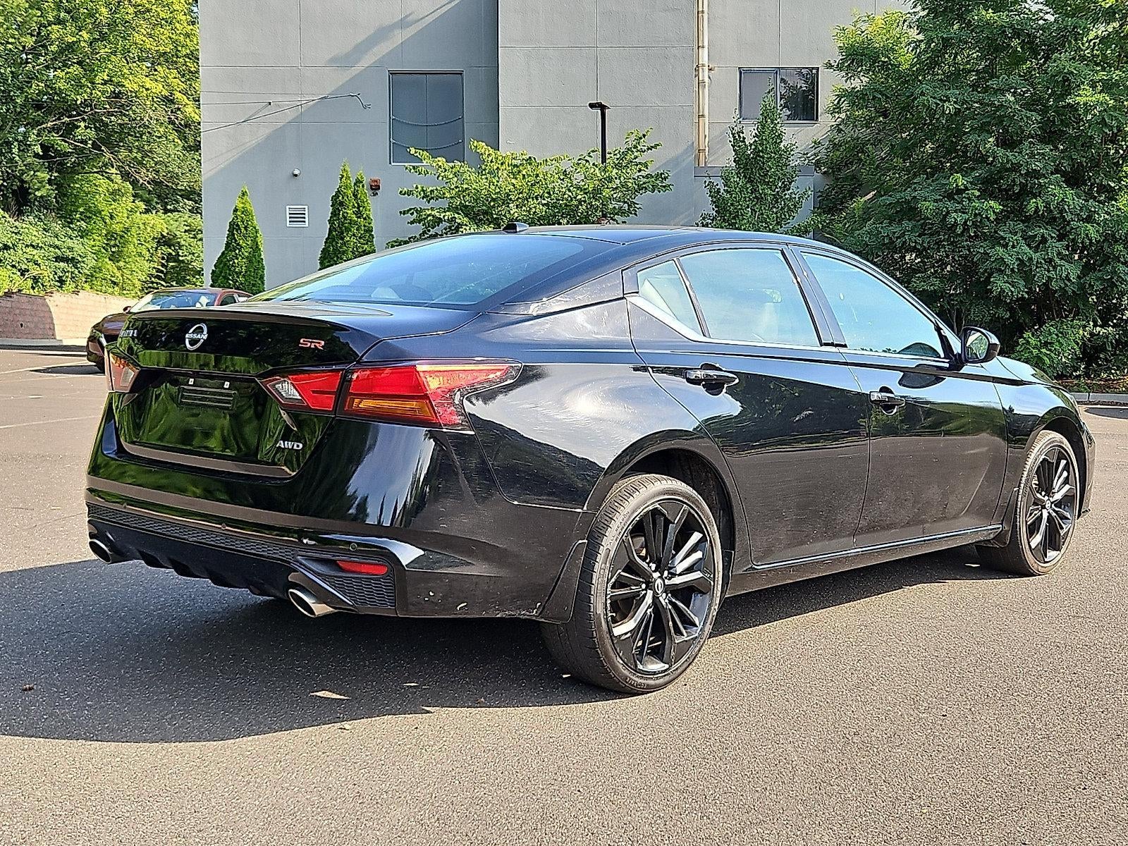 2024 Nissan Altima SR