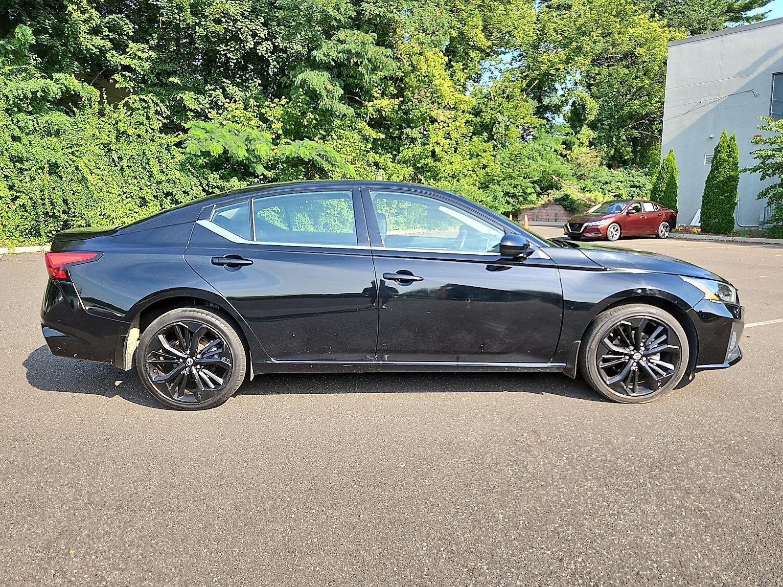 2024 Nissan Altima SR
