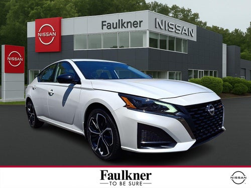 2023 Nissan Altima SR