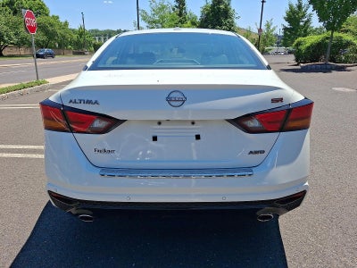 2023 Nissan Altima SR