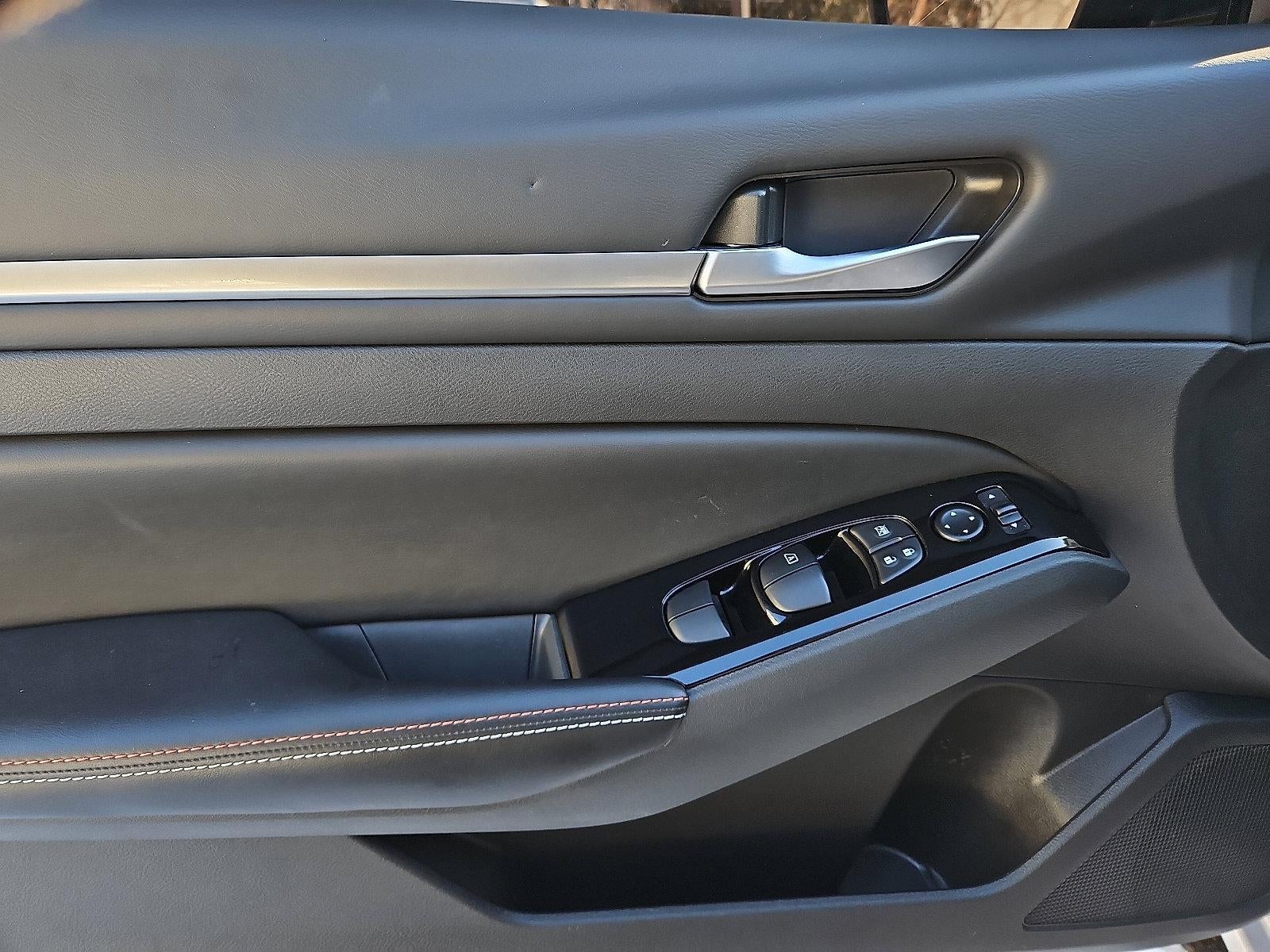 2024 Nissan Altima SR