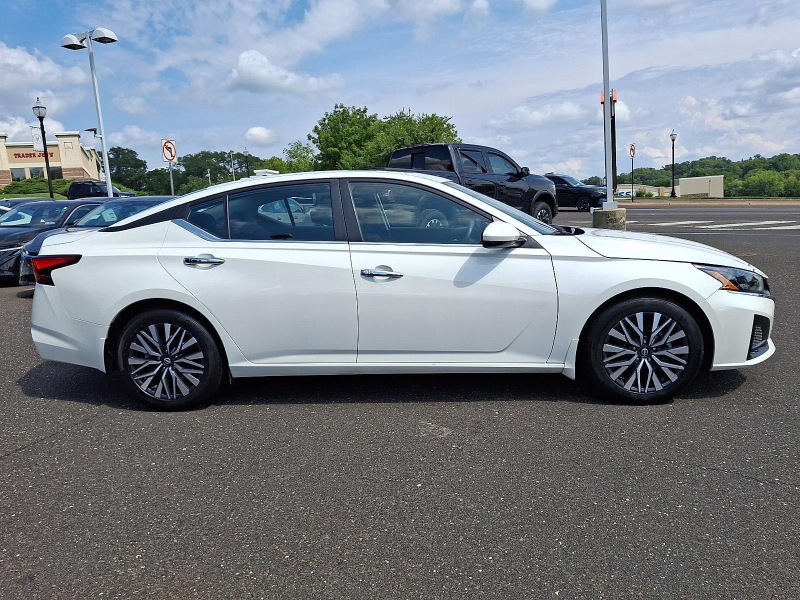 2024 Nissan Altima SV